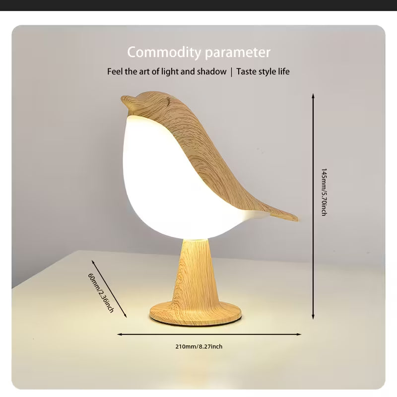 stilinga paukščio formos lempa namams