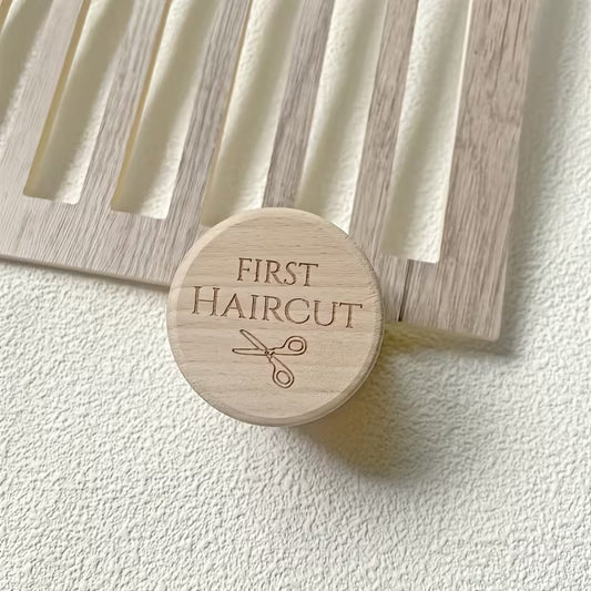 Pirmoji plaukų sruoga